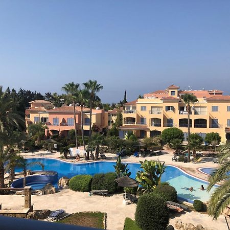 Limnaria Gardens - 1 Bedroom, Sunny Apartment With Stunning Pool Views Pafos Zewnętrze zdjęcie
