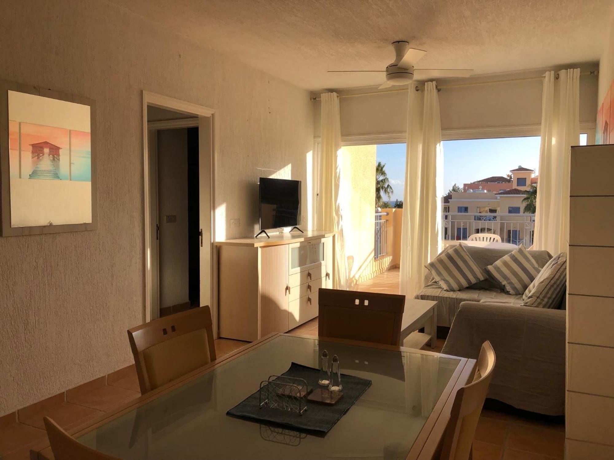 Limnaria Gardens - 1 Bedroom, Sunny Apartment With Stunning Pool Views Pafos Zewnętrze zdjęcie