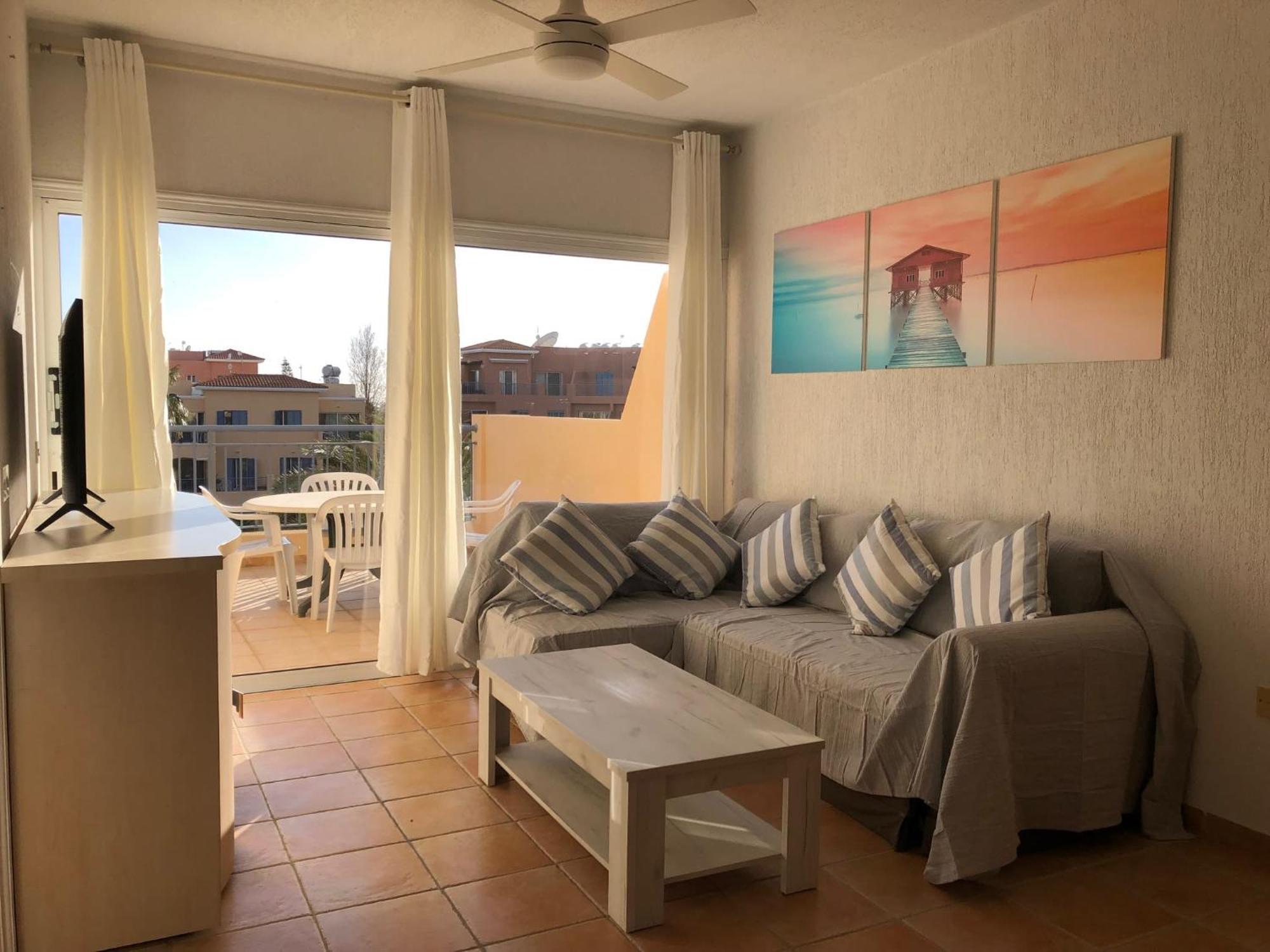 Limnaria Gardens - 1 Bedroom, Sunny Apartment With Stunning Pool Views Pafos Zewnętrze zdjęcie