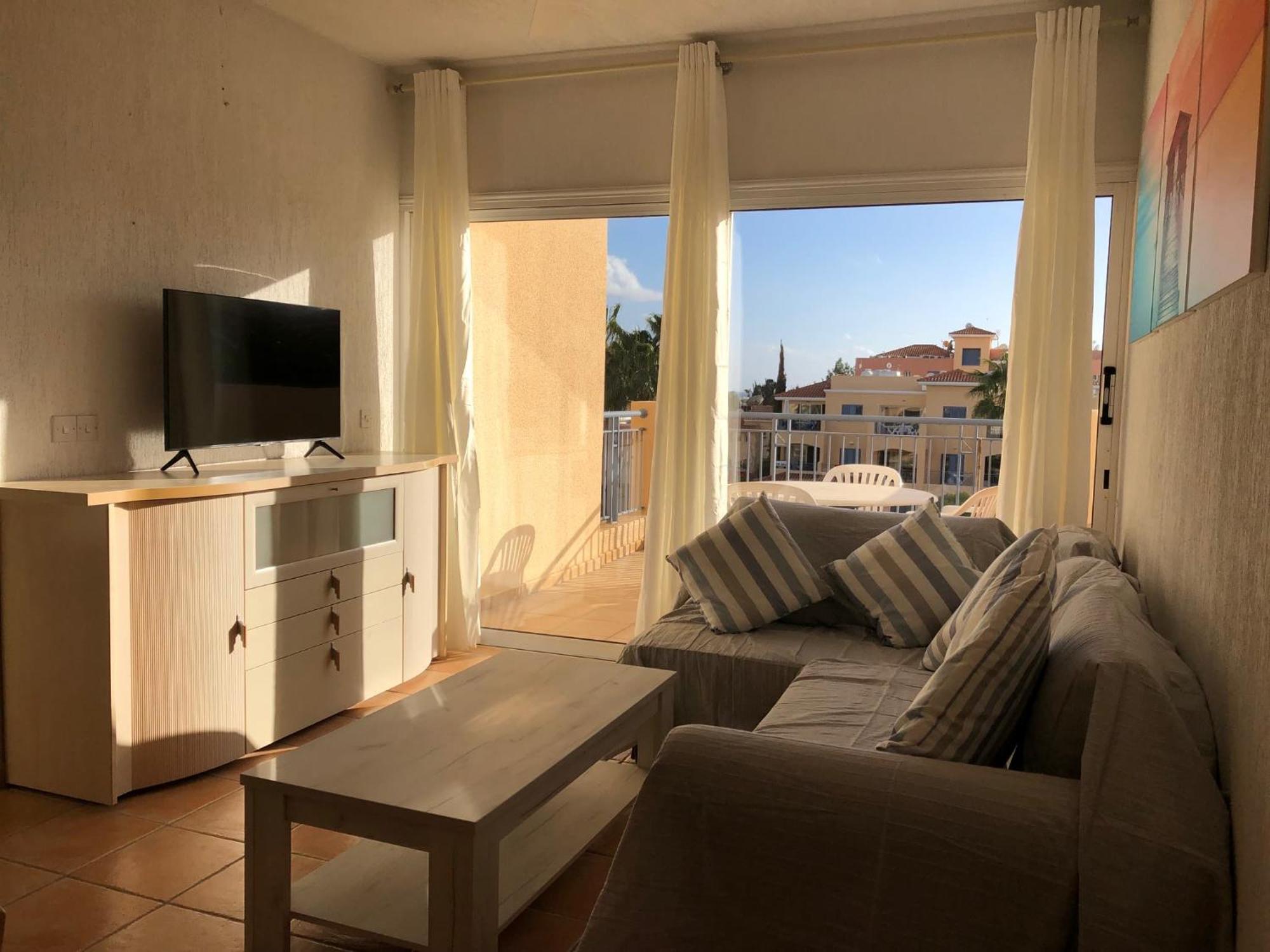 Limnaria Gardens - 1 Bedroom, Sunny Apartment With Stunning Pool Views Pafos Zewnętrze zdjęcie